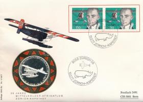 Svájc 1977. "Walter Mittelholzer" Ag emlékérem lezárt borítékban bélyegekkel és bélyegzésekkel (0.999/33mm) T:PP patina Switzerland 1977. "Walter Mittelholzer" Ag commemorative medallion in sealed envelope with stamps (0.999/33mm) C:PP patina