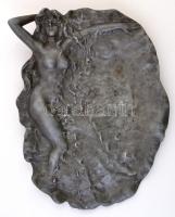 Ón asztali tál női akttal, 30×25 cm