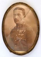 Lehár Antal, báró (1876-1962) katonatiszt, Lehár Ferenc zeneszerző öccse üvegezett ovális réz törött üvegezett keretben, 11×8 cm