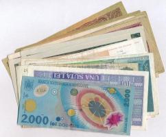 25db-os vegyes magyar pengő és forint, illetve külföldi bankjegy és szükségpénz tétel T:III,III-