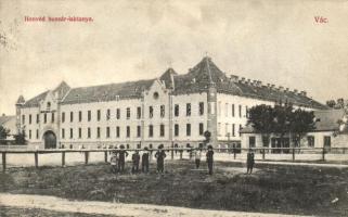 Vác, Honvéd huszárlaktanya, B. M. és Társa kiadása (EK)