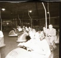 cca 1958 Budapesti vidámpark, 13 db szabadon felhasználható vintage negatív Kotnyek Antal (1921-1990...
