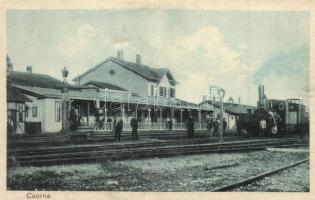 Csorna, vasútállomás, gőzmozdony, vasutasok, Martincsevics K. kiadása (fa)