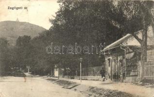 Budapest XII. Zugliget, Kloze Róbert üzlete és saját kiadása (ázott sarkak / wet corners)