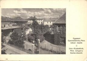 Pécs, Egyetemi Gyermekklinika, kórház, udvar, Dunántúl kiadása (14 cm x 10,5 cm) (EK)
