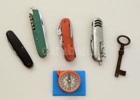 Kis bolha tétel: 4 db bicska, 1 db kulcs, 1 db iránytű