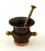 Kisméretű bronz mozsár törővel, d: 6,5 cm