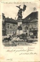 Budapest I. Dísz tér, Honvéd szobor, vendéglő (EK)