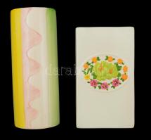 2 db festett akaszható párologtató, egyik sérült, m:16-20 cm