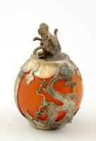 Gömb alakú féldrágakő, majmos fém foglalatban, m: 5 cm