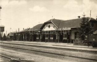 Putnok, vasútállomás, Dreher Baksör reklám