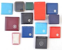 13db-os vegyes érmetartó tok tétel, közte ÁPV tok is, használt állapotban