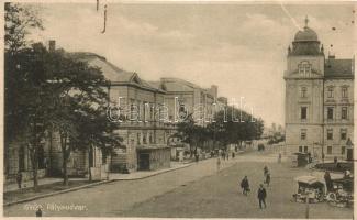 Győr - 4 db RÉGI városképes lap, pályaudvar, püspöki vár, vegyes minőség / 4 pre-1945 Hungarian town...