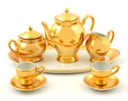 Aranyozott porcelán baba teáskészlet, 10 db-os, kopásnyomokkal, jelzés nélkül