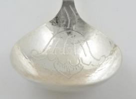 Ezüst(Ag) svéd hab merőkanál, jelzett, h: 17,5 cm, nettó: 35 g