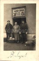 Budapest, Kármán Sándor fa-, szén- és zöldségkereskedése, az üzlet előtt Kármánék, photo