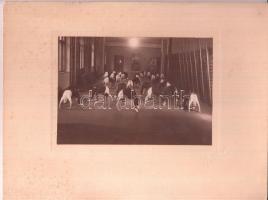 1928 Tornaünnepély, kartonra kasírozott fotó, hátoldalon feliratozva, hidegpecséttel jelzett fotó Goszleth és Fia budapesti műterméből, 11,5x16,5 cm