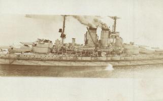 1917 Osztrák-Magyar Haditengerészet Tegetthoff-osztályú csatahajója, matrózoka fedélzeten / K.u.K. Kriegsmarine Tegetthoff-class battleship, mariners on deck, photo (ragasztónyom / glue mark)