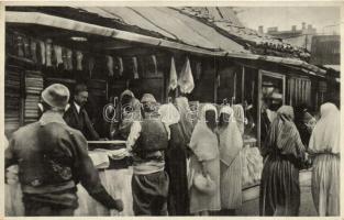 Sarajevo, Carsija / Die Türkinnen beim Einkauf / market, merchants