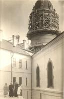 1928 Arad, minorita rendfőnök és pap, a háttérben az átépítés alatt levő katolikus templommal / abbot, priest, catholic church under construction in the background, photo