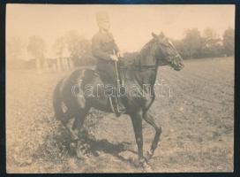 cca 1900 Fáy Kálmán (1836-1918) huszárezredes (6-os huszárok) lovas fotója. 14x10 cm