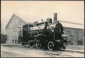 cca 1920-1930 Gőzmozdony, fotó, 12×17 cm