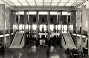 4 db MODERN képeslap a budapesti Ferihegyi repülőtérről, belső / 4 modern Hungarian postcard, Budape...