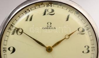 Ezüst (Ag.) tokos zsebóra, másodpercmutatós, működik, jelzett, számlapon apró hajszálrepedéssel