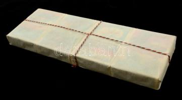 8 db különböző motívumos gyufa, bontatlan díszcsomagolásban