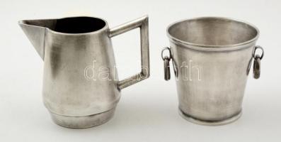 Jelzett alpakka kiöntő (kis horpadással) és jégtartó, m:10 és 11 cm