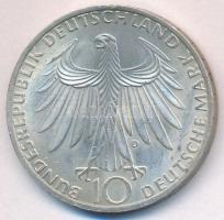 NSZK 1972F 10M Ag "Olimpia-München / Atléták" T:2 ph.
FRG 1972F 10 Mark Ag "Olympic ...