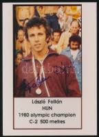 Foltán László (1953-) olimpiai bajnok kajakos aláírása egy őt ábrázoló fotón, 12x9 cm./ autograph signature