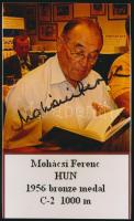 Mohácsi Ferenc (1929-) olimpiai bronzérmes kenus aláírása egy őt ábrázoló fotón, 15x9 cm. / autograph signature.