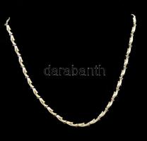 Ezüst(Ag) delfines nyaklánc, jelzett, h: 42,5 cm, nettó: 8,6 g