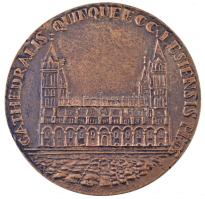 Rétfalvi Sándor (1941- ) DN "Pécsi Katedrális" kétoldalas Br plakett. "CATHEDRALIS QUINQUE ECCLESIENSIS PÉCS / DEI GENITRIX IM CUBICULO CHRISTI E SEC IV"  (115mm) T:2