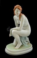Zsolnay térdelő akt, kézzel festett, jelzett, hibátlan, m:22 cm