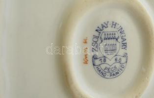 Zsolnay térdelő akt, kézzel festett, jelzett, hibátlan, m:22 cm