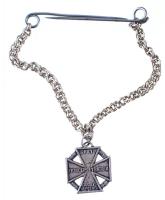 1916. "Károly-csapatkereszt" kitüntetés fém, egyoldalú miniatűrje a hátoldali "GRATI PRINCEPS ET PATRIA CAROLVS IMP. ET REX" felirattal, láncra fűzve, a lánc végein egy-egy tű T:2