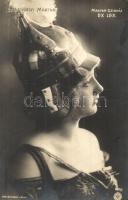 7 db RÉGI magyar színésznős motívumlap, vegyes minőség / 7 pre-1914 Hungarian actresses motive cards...