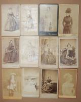 1860-1880 Régi fényképek: Női teljes alak képek (12db)