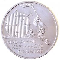Németország 2009F 10EUR Ag "A Kepler törvények 400. évfordulója" T:1,1-(PP) ujjlenyomat
G...