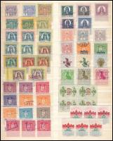 56 db vegyes illetékbélyeg különböző korokból