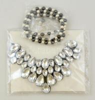 Kis tekla bizsu tétel: nyaklánc, fülbevaló pár, stb., összesen 4 db