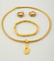 Aranyszínű bizsu szett: nyaklánc, karkötő, fülbevaló pár, díszdobozban