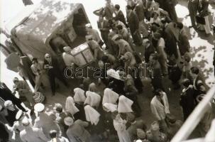 1945 Budapest, amerikai gyógyszersegély átadási ünnepsége, Rózsa György fotóriporter hagyatékából 55...