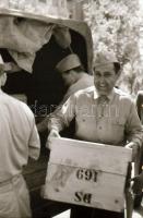 1945 Budapest, amerikai gyógyszersegély átadási ünnepsége, Rózsa György fotóriporter hagyatékából 55...