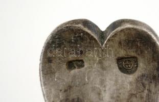 Antik ezüst (Ag.) villa  (3db), mesterjeggyel, jelzett (egy 1867 utáni jelzéssel), gravírozott díszí...