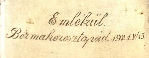 Monogramos ezüst (Ag.) art deco cigarettatárca, belül gravírozott felirattal "Emlékül bérmakere...