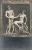 Lebender Marmor / Living marble romantic erotic postcard