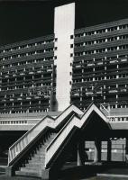 cca 1970 Gebhardt György (1910-1993): Lépcső, jelzés nélküli vintage fotóművészeti alkotás a szerző hagyatékából, 24x18 cm